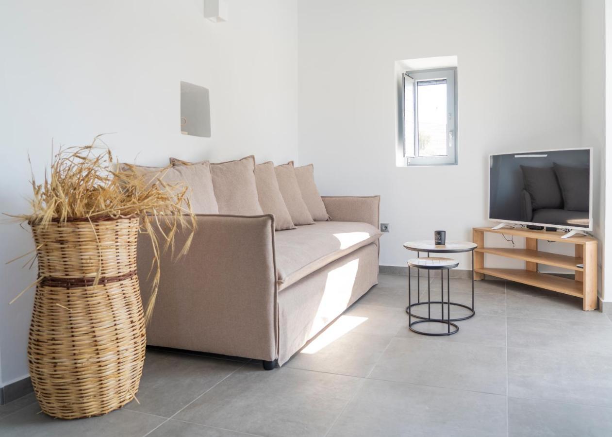 Santa Marina Syros Villa Liaropa Exterior photo